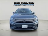 Used 2022 Volkswagen Tiguan SE image 2