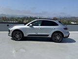 Certified 2025 Porsche Macan image 2