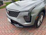 Used 2025 Cadillac XT4 Premium Luxury image 2