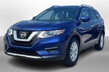 Used 2017 Nissan Rogue SV image 3