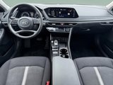 Used 2023 Hyundai Sonata SEL image 2