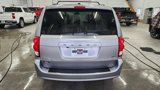 Used 2019 Dodge Grand Caravan SXT image 5