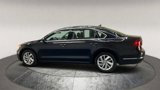 Used 2018 Volkswagen Passat 2.0T SE image 5