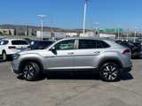 Used 2020 Volkswagen Atlas Cross Sport SE image 2