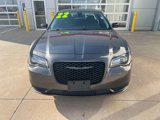 Used 2022 Chrysler 300 Touring w/ Sport Appearance Package image 2