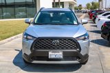 Used 2022 Toyota Corolla Cross LE image 2