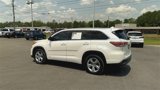 Used 2016 Toyota Highlander Limited Platinum image 6