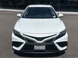 Used 2021 Toyota Camry SE image 3