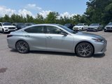 Used 2022 Lexus ES 350 w/ Premium Package image 2