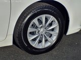 Certified 2017 Toyota Camry LE image 4