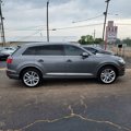 Used 2017 Audi Q7 3.0T Prestige image 4