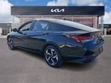 Used 2023 Hyundai Elantra SEL w/ Convenience Package image 4