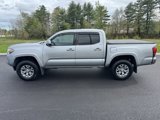 Used 2019 Toyota Tacoma SR5 image 2
