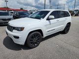 Used 2020 Jeep Grand Cherokee Altitude image 2