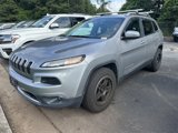 Used 2016 Jeep Cherokee Limited image 3