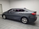 Used 2017 Chevrolet Cruze LT image 3