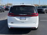 New 2025 Chrysler Pacifica Select w/ Uconnect Theater Family Group image 4