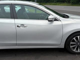 Used 2017 Nissan Altima 2.5 SL w/ Moonroof Package image 5