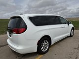 Used 2023 Chrysler Voyager LX image 4