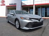 Used 2020 Toyota Camry LE image 2
