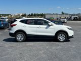 Used 2018 Nissan Rogue Sport S image 4