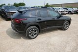 New 2025 Chevrolet Trax LT w/ LT Convenience Package image 3