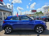 Used 2022 Hyundai Venue SEL w/ Cargo Package image 3