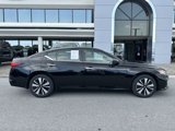 Used 2021 Nissan Altima 2.5 SV w/ SV Premium Package image 4
