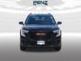 Used 2022 GMC Terrain SLE w/ Driver Convenience Package image 2