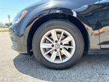 Used 2016 Volkswagen Golf S image 4