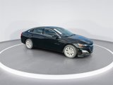 Used 2023 Chevrolet Malibu LT image 2