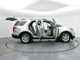 Used 2015 Ford Explorer XLT image 4