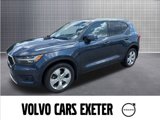 Certified 2022 Volvo XC40 T5 Momentum image 2