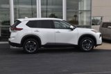 Used 2024 Nissan Rogue SV image 6