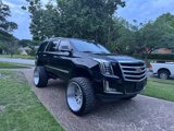 Used 2016 Cadillac Escalade Luxury image 3