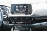 Used 2022 Nissan Rogue SL image 3