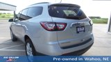 Used 2017 Chevrolet Traverse LT w/ Style and Technology Package image 3