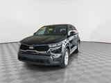 Used 2021 Kia Sorento LX image 5
