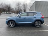 New 2025 Volvo XC40 B5 Core w/ Protection Package Premier image 4