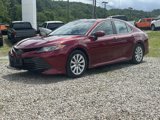 Used 2018 Toyota Camry LE image 2