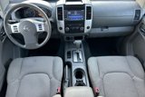 Used 2019 Nissan Frontier SV image 4