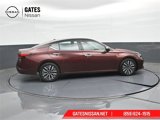 Used 2024 Nissan Altima 2.5 SV image 3