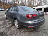 Used 2017 Volkswagen Jetta SEL image 3