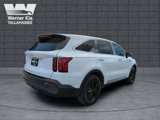 Certified 2022 Kia Sorento LX image 5