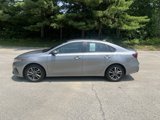 Certified 2022 Kia Forte LXS image 2