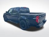 Used 2021 Nissan Frontier SV w/ Midnight Edition Floor Mats image 3