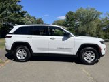 Used 2022 Jeep Grand Cherokee Laredo w/ Luxury Tech Group I image 6