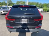 Used 2019 Volvo XC60 T5 Momentum w/ Premium Package image 3