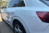 Used 2019 Audi e-tron Prestige w/ Prestige Package image 5