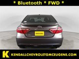 Used 2017 Toyota Camry SE image 4